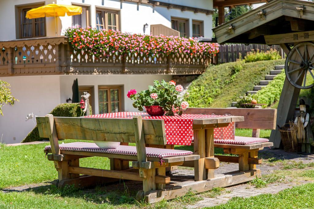 Ferienhaus Kirchplatzl Leutasch Exterior foto